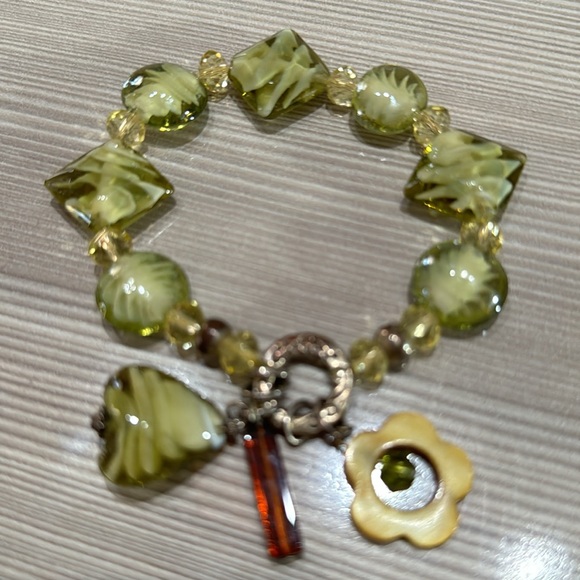 Glass Bead Bracelet with Heart and Flower Charms - Picture 2 of 4